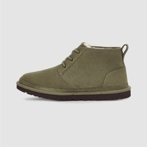 UGG men’s Neumel Boot Color: Burnt Olive